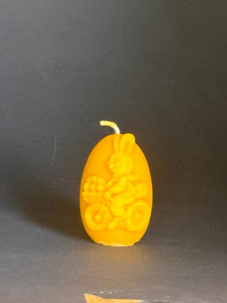 Bienenwachskerze "Kleines Osterei" mit Hasenmotiv